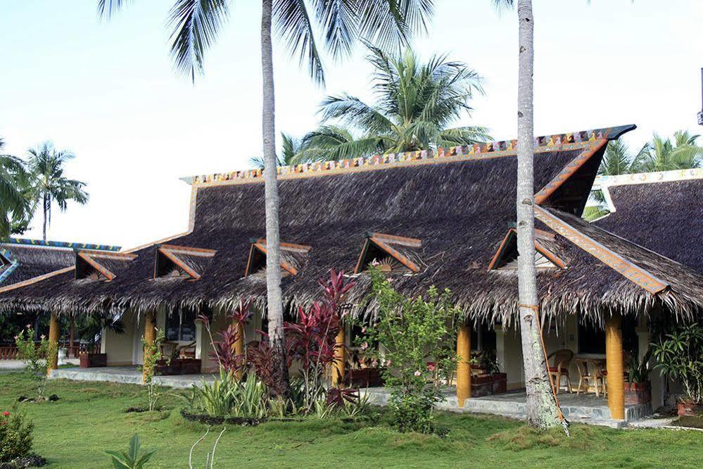 Whispering Palms Island Resort Bacolod Exterior foto