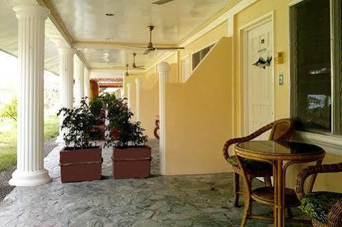 Whispering Palms Island Resort Bacolod Exterior foto