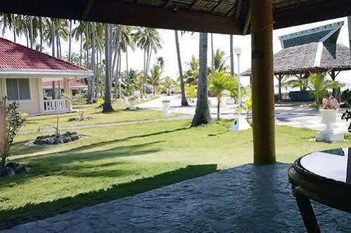 Whispering Palms Island Resort Bacolod Exterior foto